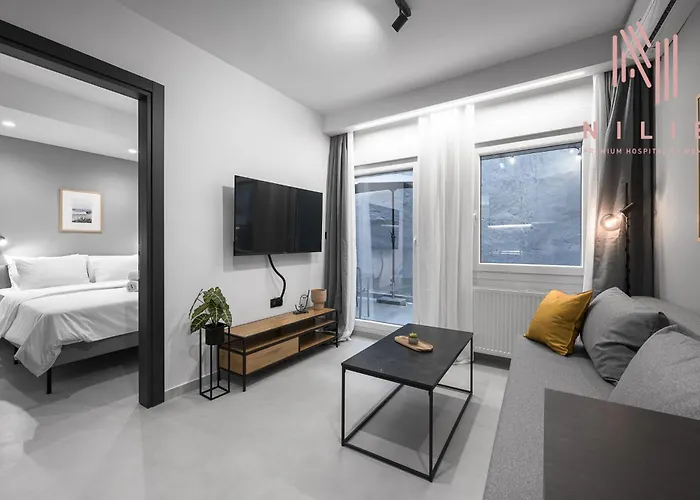 Room8, Nilie Hospitality Mgmt * Thessaloníki
