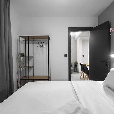 Room8, Nilie Hospitality Mgmt Салоники