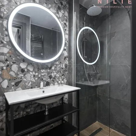 Апартаменты Room8, Nilie Hospitality Mgmt *