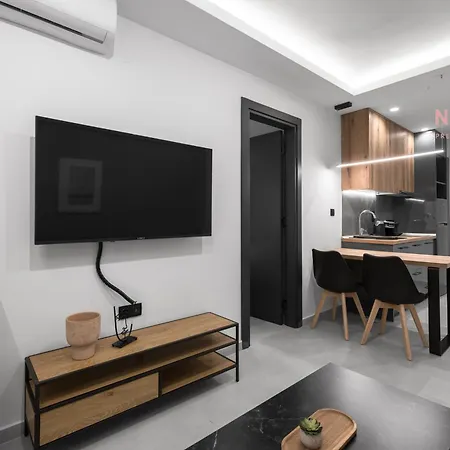 Апартаменты Room8, Nilie Hospitality Mgmt *