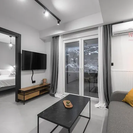 Room8, Nilie Hospitality Mgmt Апартаменты Салоники