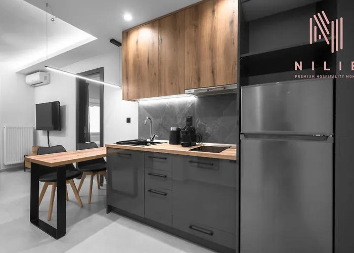 Room8, Nilie Hospitality Mgmt 塞萨洛尼基