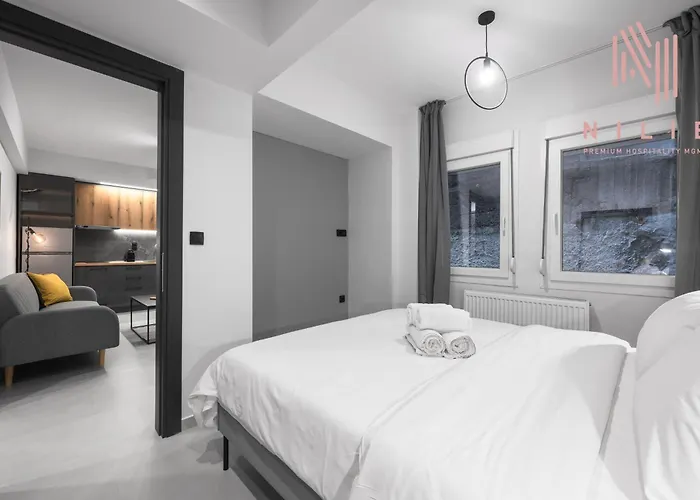 Room8, Nilie Hospitality Mgmt Apartamento *