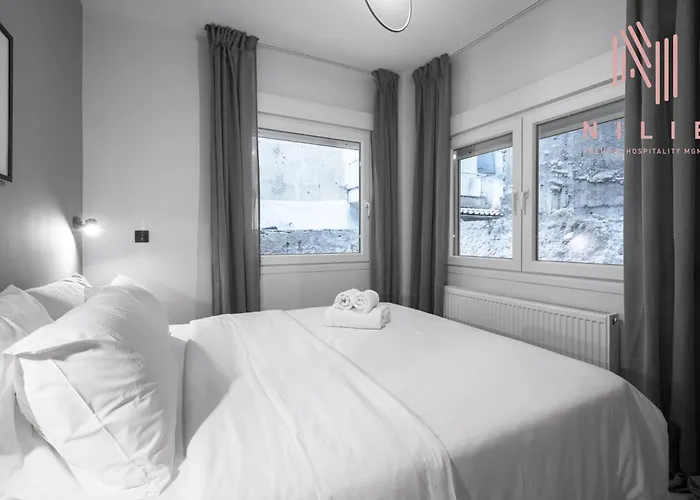 Room8, Nilie Hospitality Mgmt