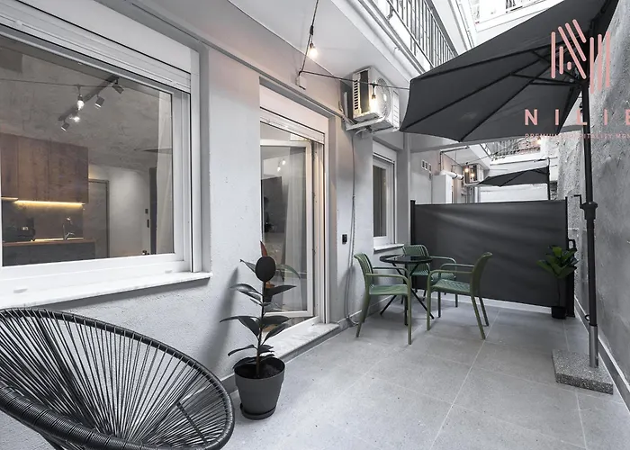 Room8, Nilie Hospitality Mgmt