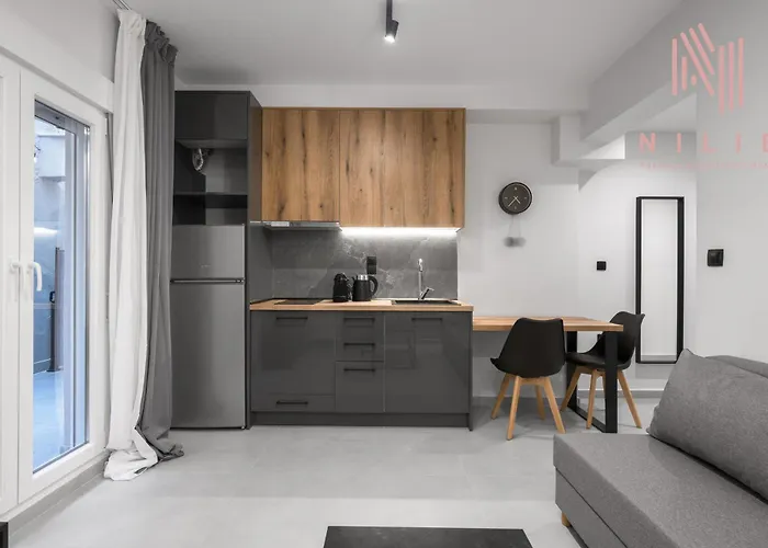 Room8, Nilie Hospitality Mgmt Apartamento *